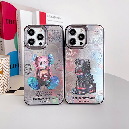 油絵グラフィティ kaws風  bearbrick    iphone 16  16pro ケース 暴力熊 