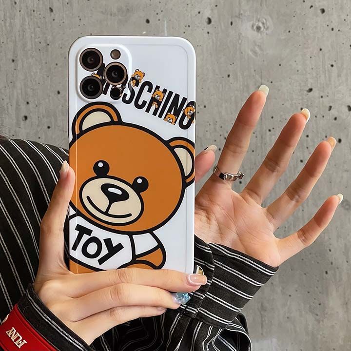 モスキーノ moschino アイフォーン 15プロスマホケース