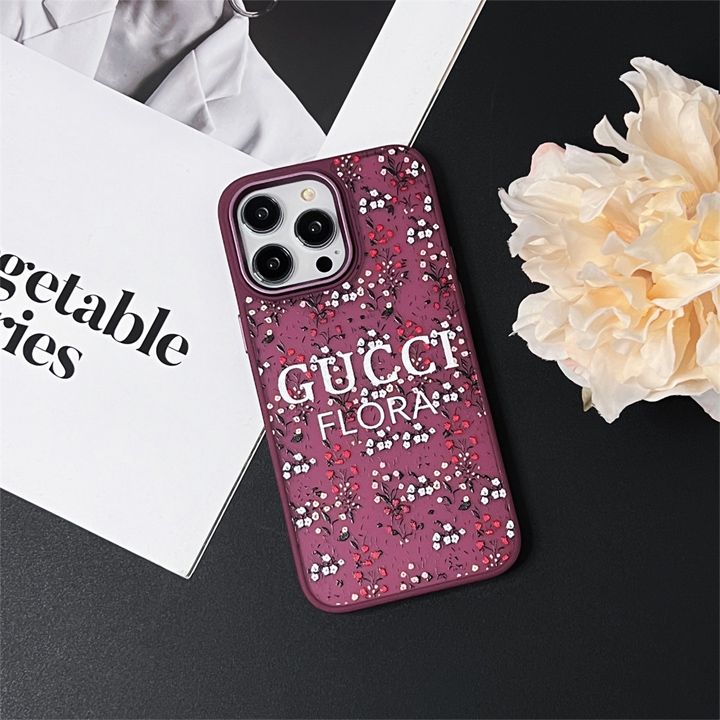 gucci iphone13 プラスカバーつや消し