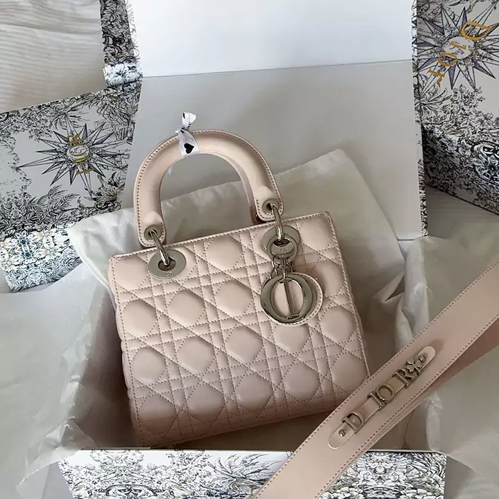 diorショルダーLady Dior バッグN级品