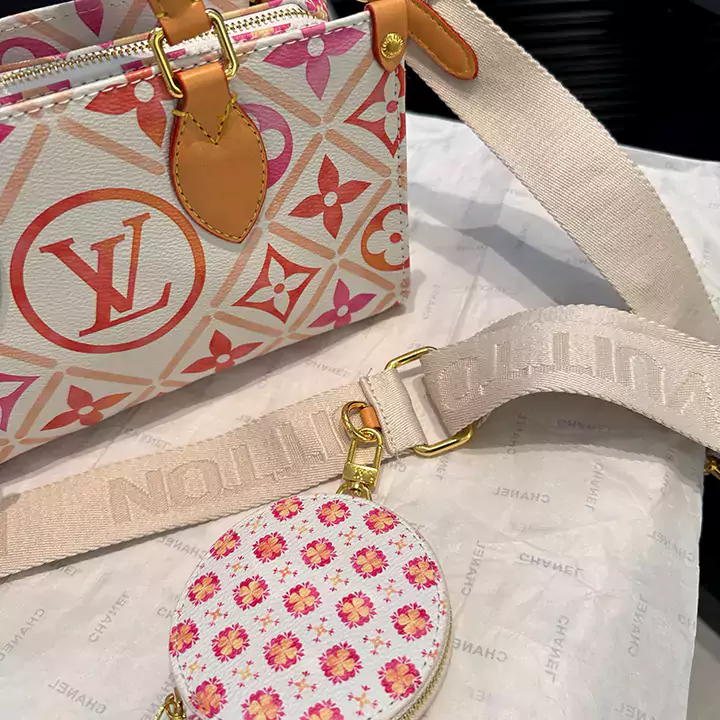 Louis Vuitton  エレガント オンザゴー  コンパクトウォレット N級品