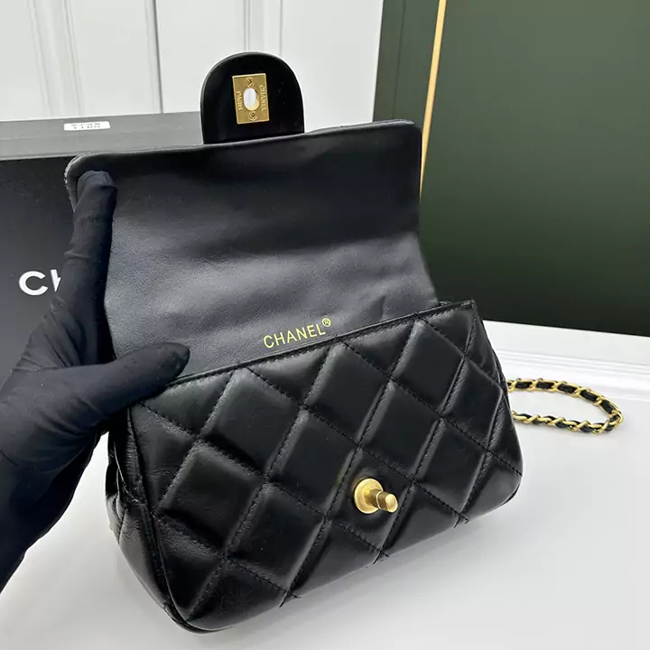 ミニフラップバッグ  CHANEL   ハンドバッグ N級品