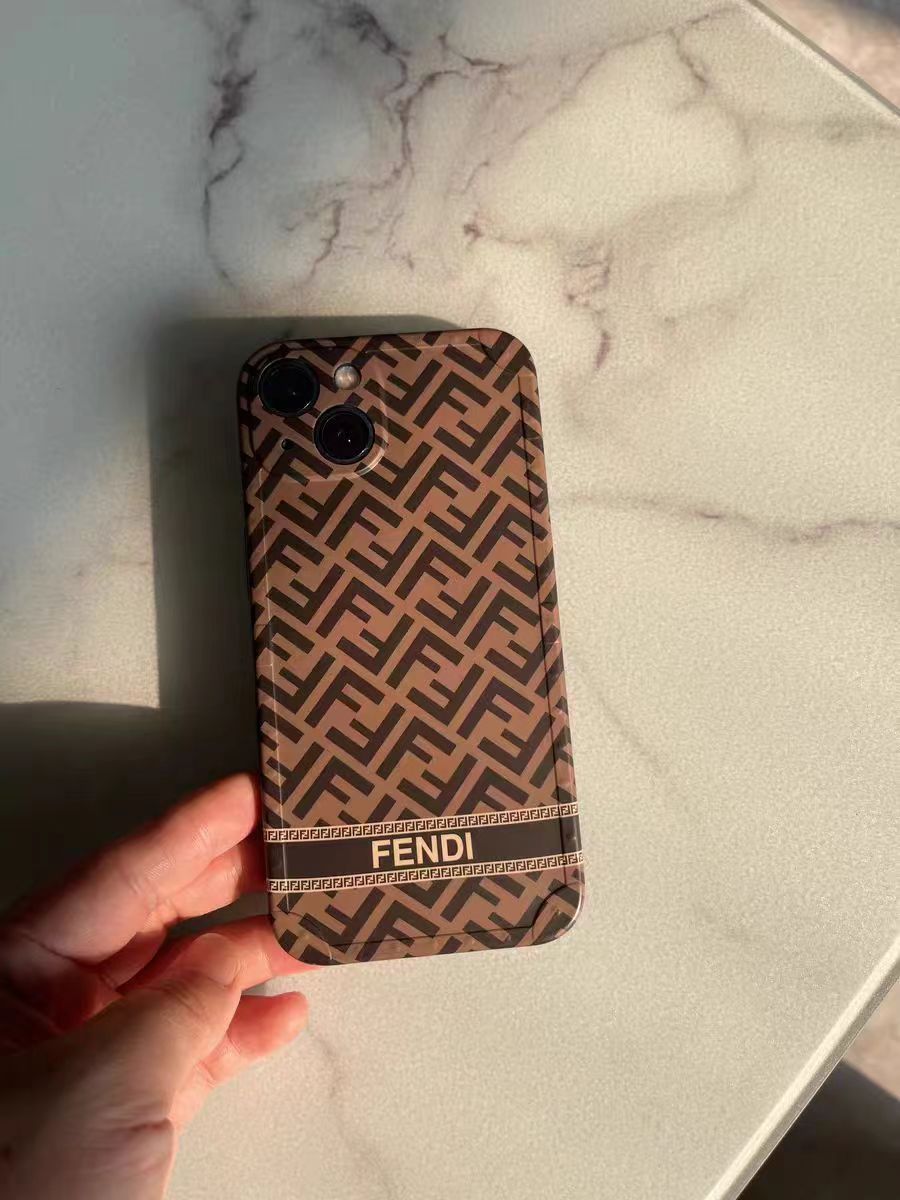 fendi  iPhone   ブランド  スマホケース