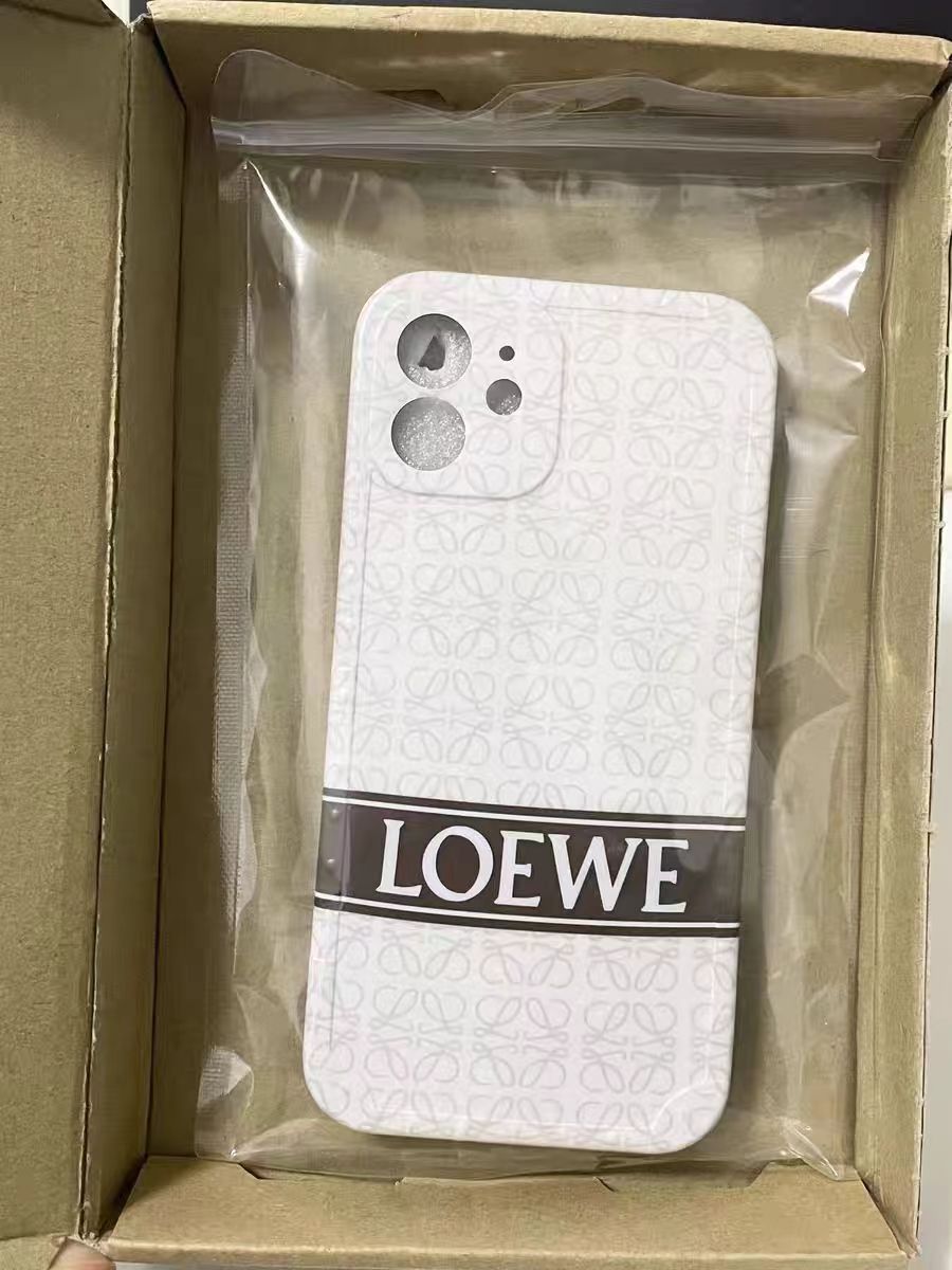 白  loewe  iPhone   ブランド  スマホケース