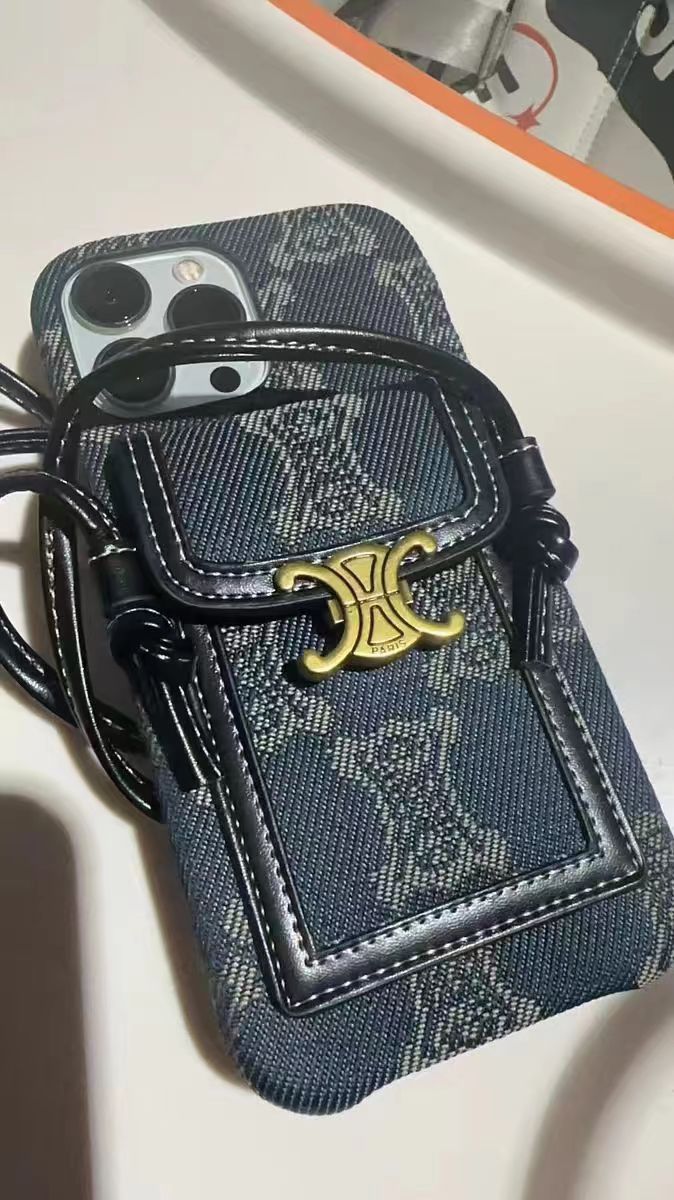 新作セリーヌ iphone 15ケースブランドカード ケース